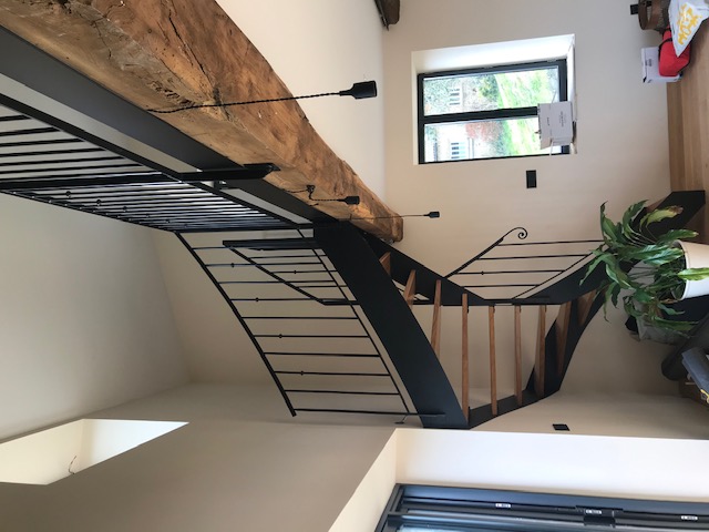 Escalier intérieur acier /bois